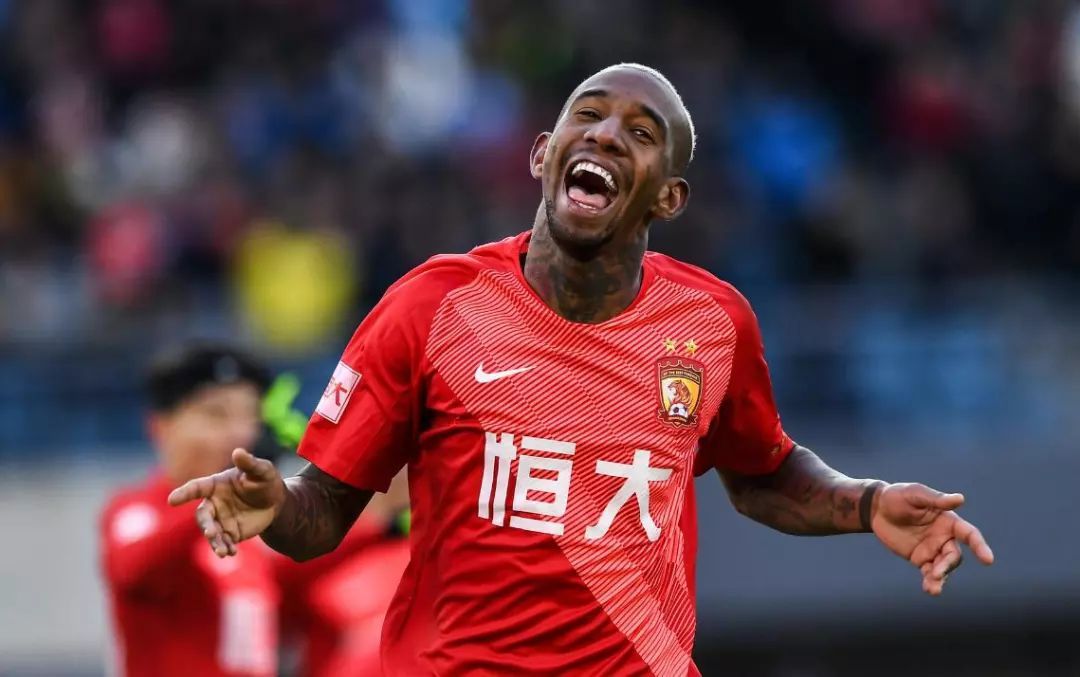 深圳佳兆业力克长春亚泰,保持不败势头 深圳佳兆业力克长春亚泰,保持不败势头