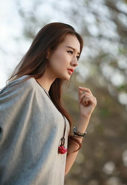 意甲焦点战之夜，英格拉姆攻防两端统治，诠释现代足球全能美学