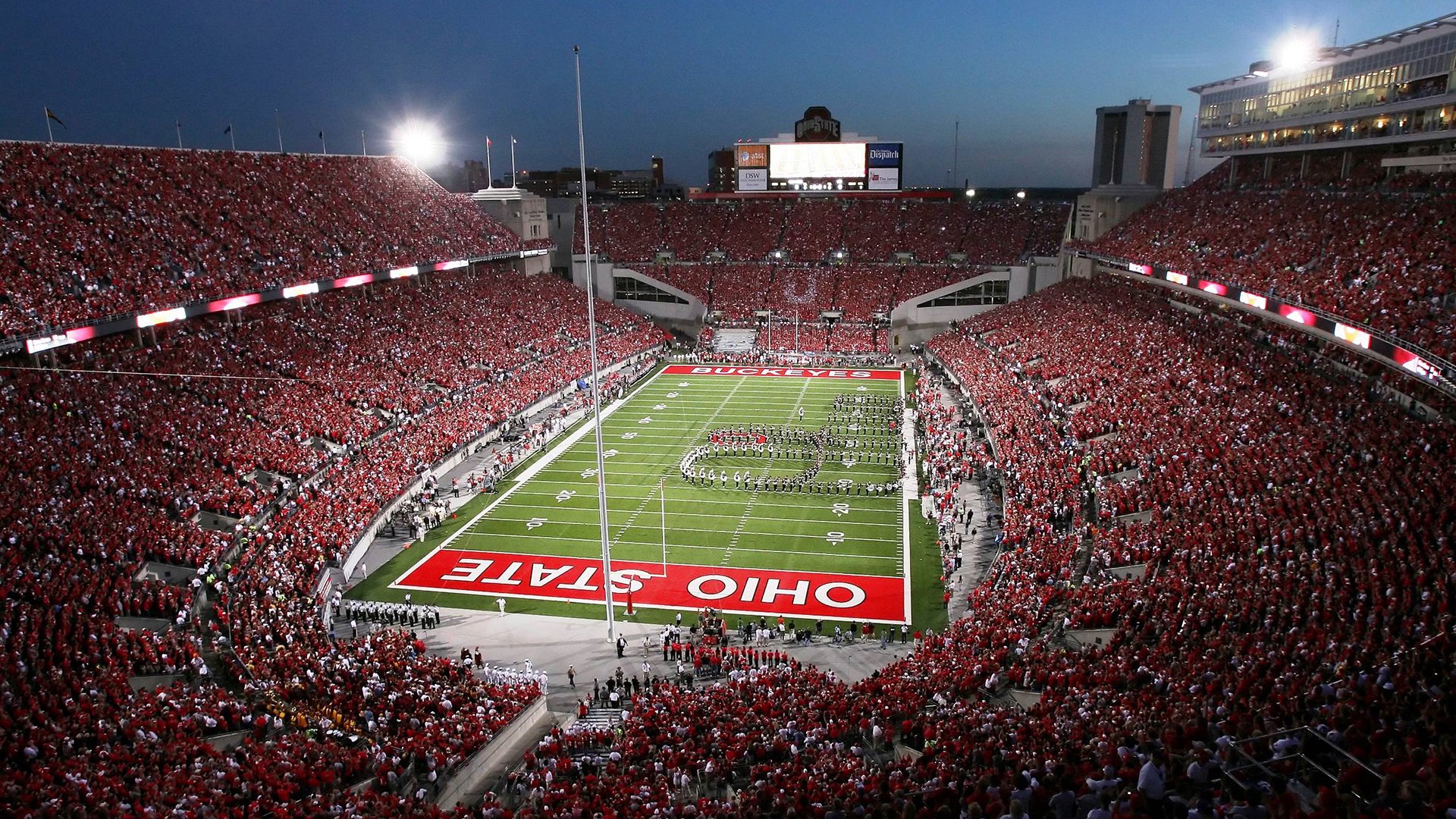 浓眉攻防两端统治禁区，奇才力克广厦展现内线唯一性