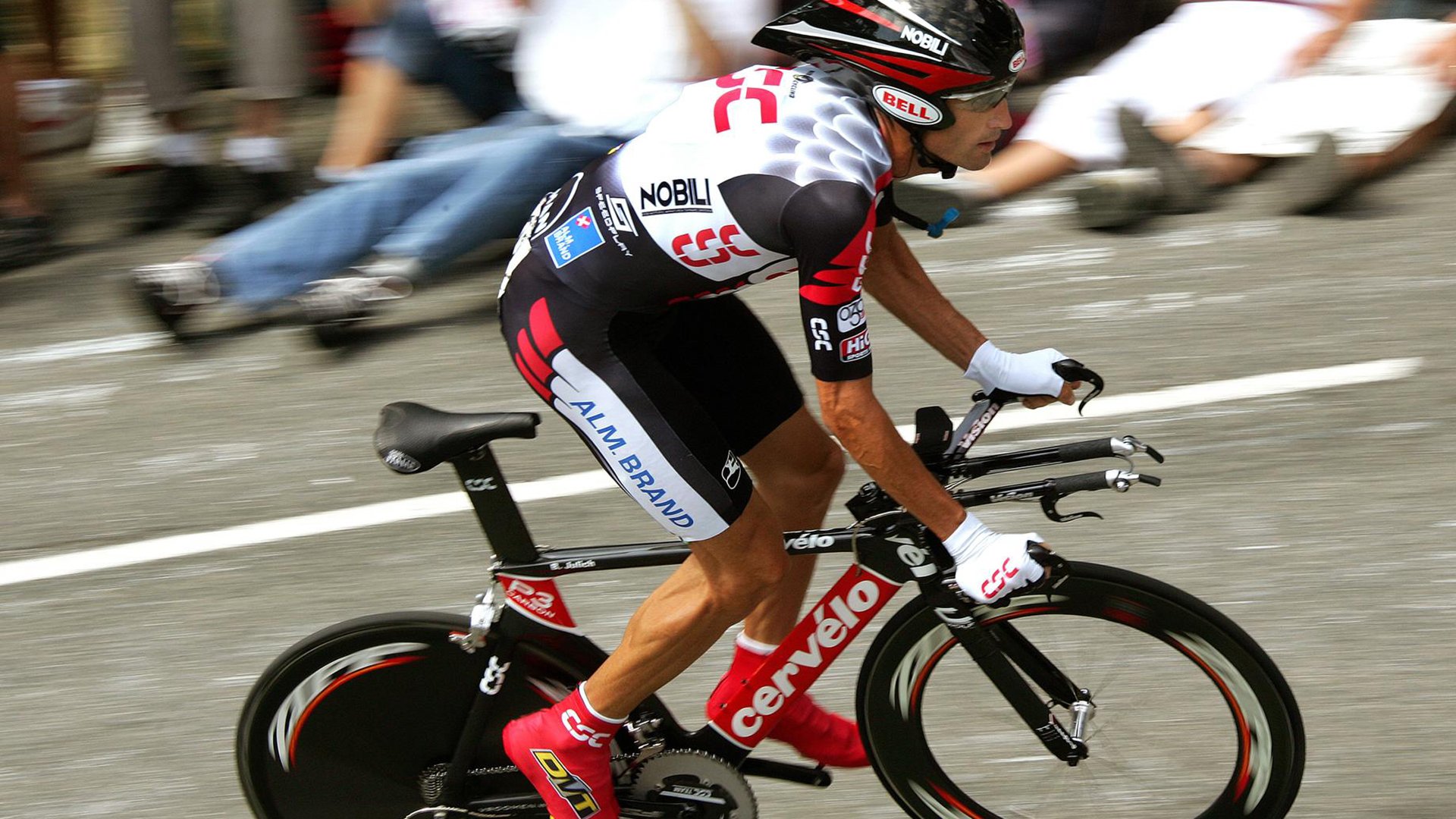 卡拉斯科连击破局，罗马防线在皇马风暴中崩塌