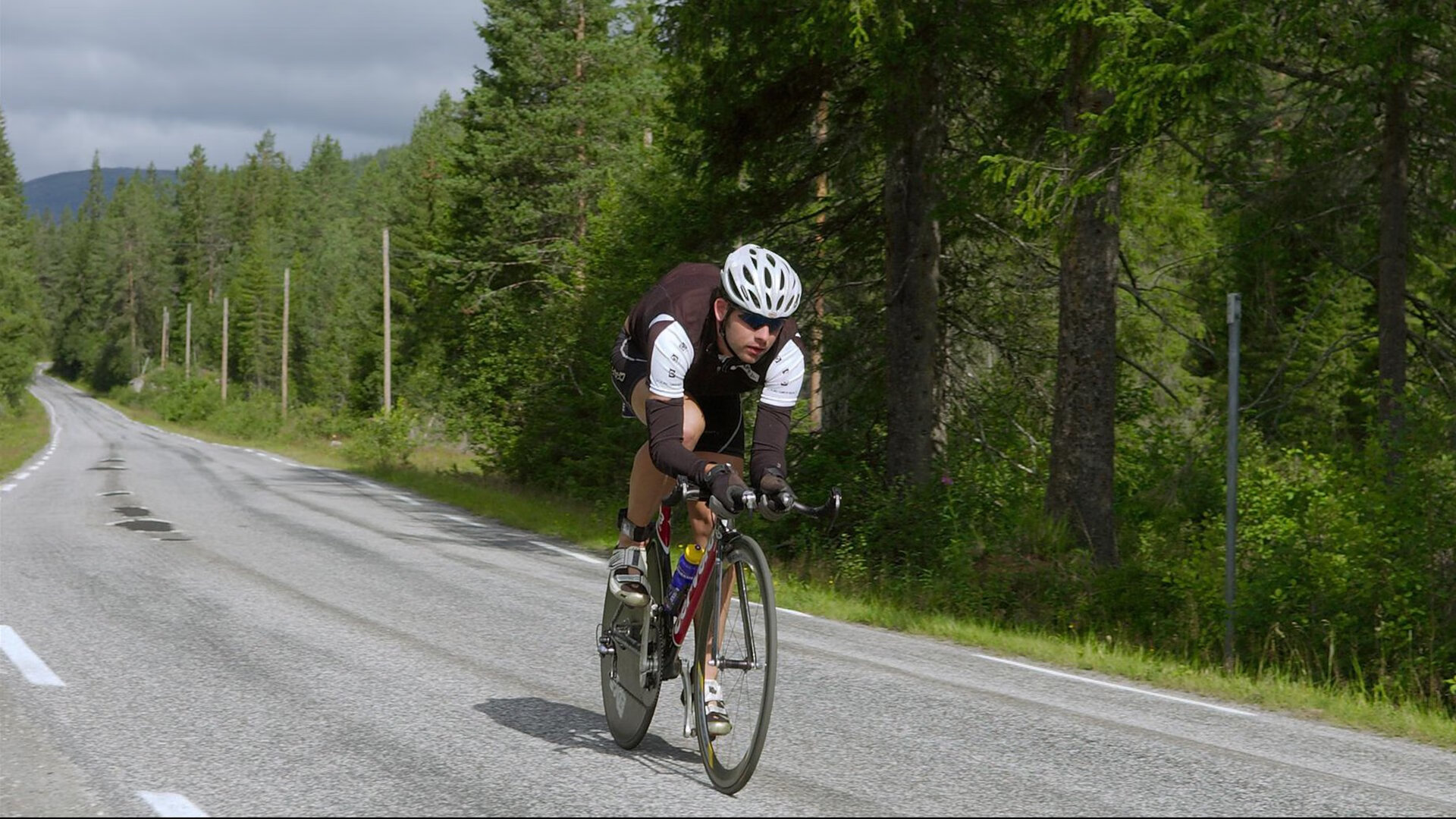 克瓦拉茨赫利亚之夜，当格鲁吉亚闪电撕裂NBA季后赛的星空