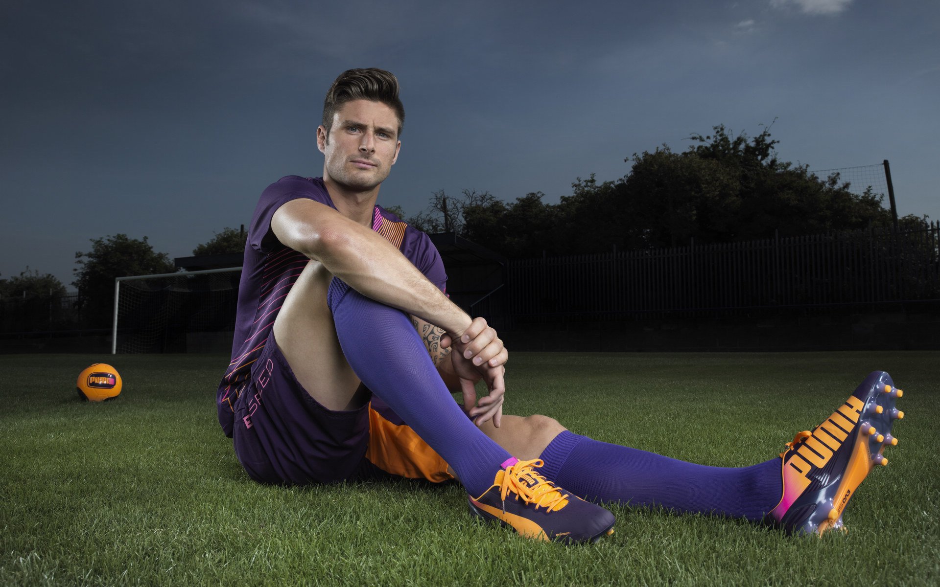 拉什福德点燃赛场,德国巅峰对决胜出尼斯—绿茵场上的宿命与新生